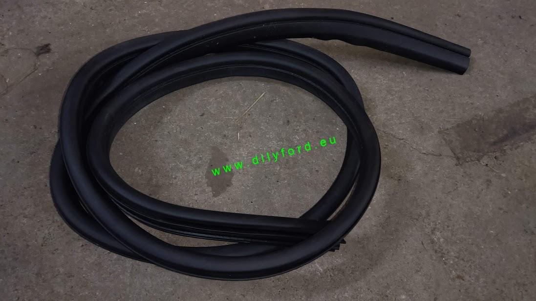 těsnění dveří LP Focus II kombi