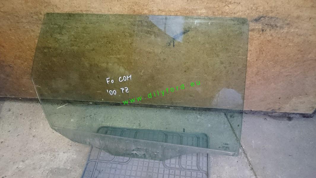sklo pravé zadní Focus I kombi