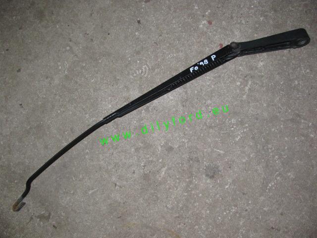 rameno stěrače PP Focus I