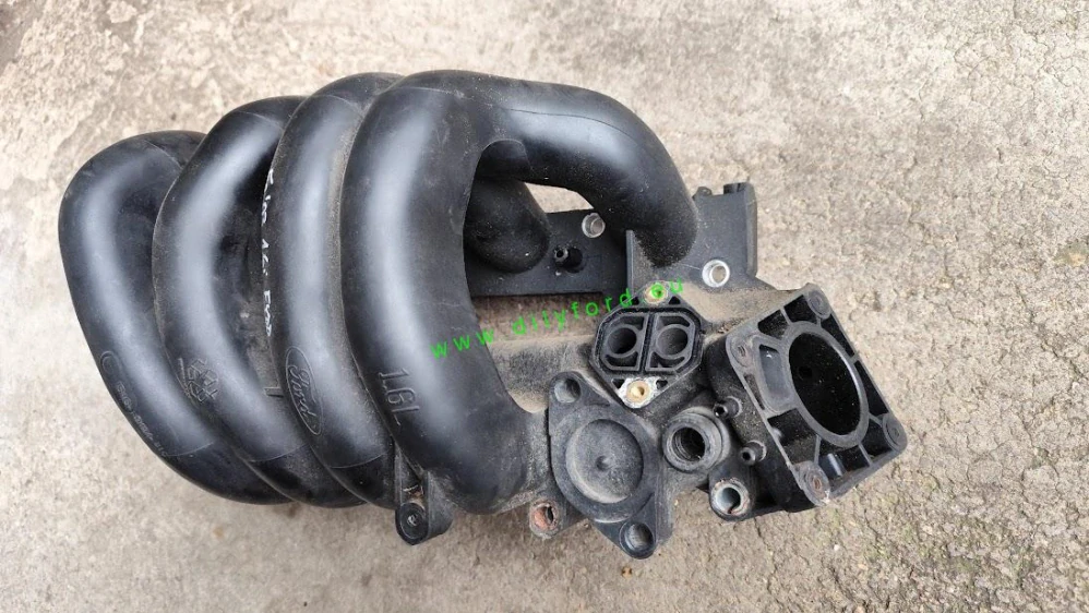 sání Focus 1.6i 74kW FYDB/FYDD