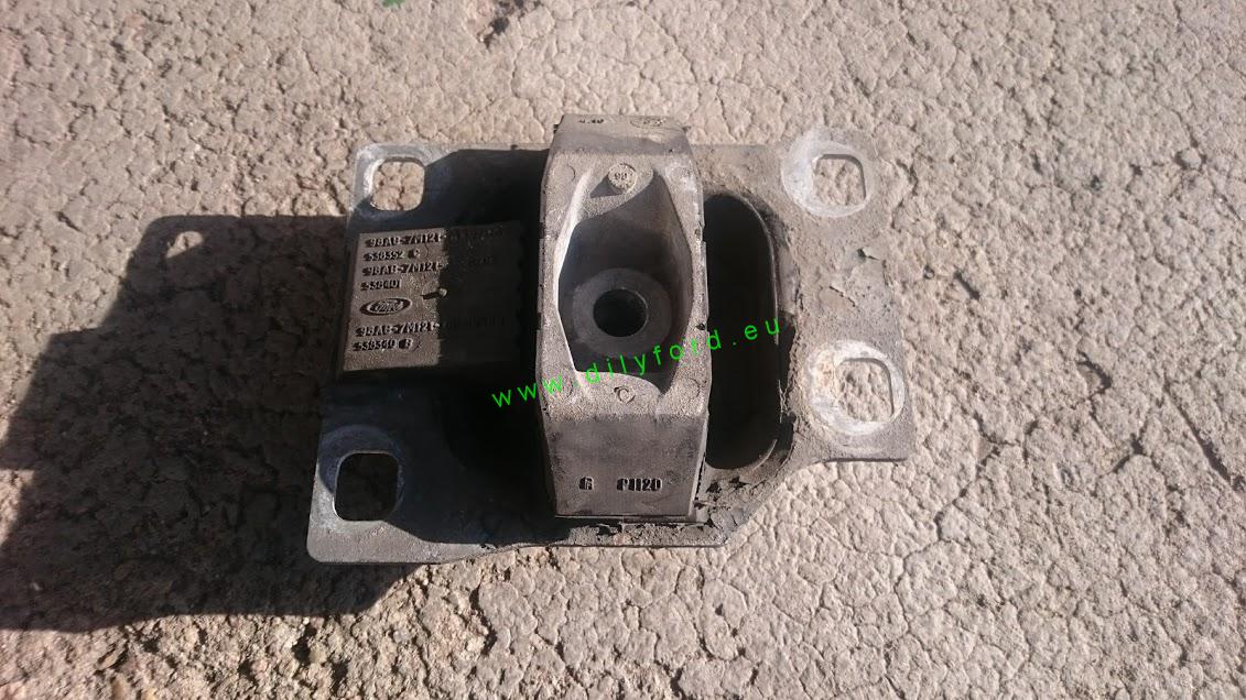 silentblok převodovky Focus I vrchní