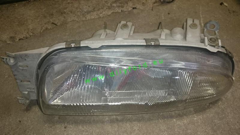 světlo LP Fiesta IV poškozené