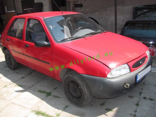 Kapota Fiesta IV, Mazda 121