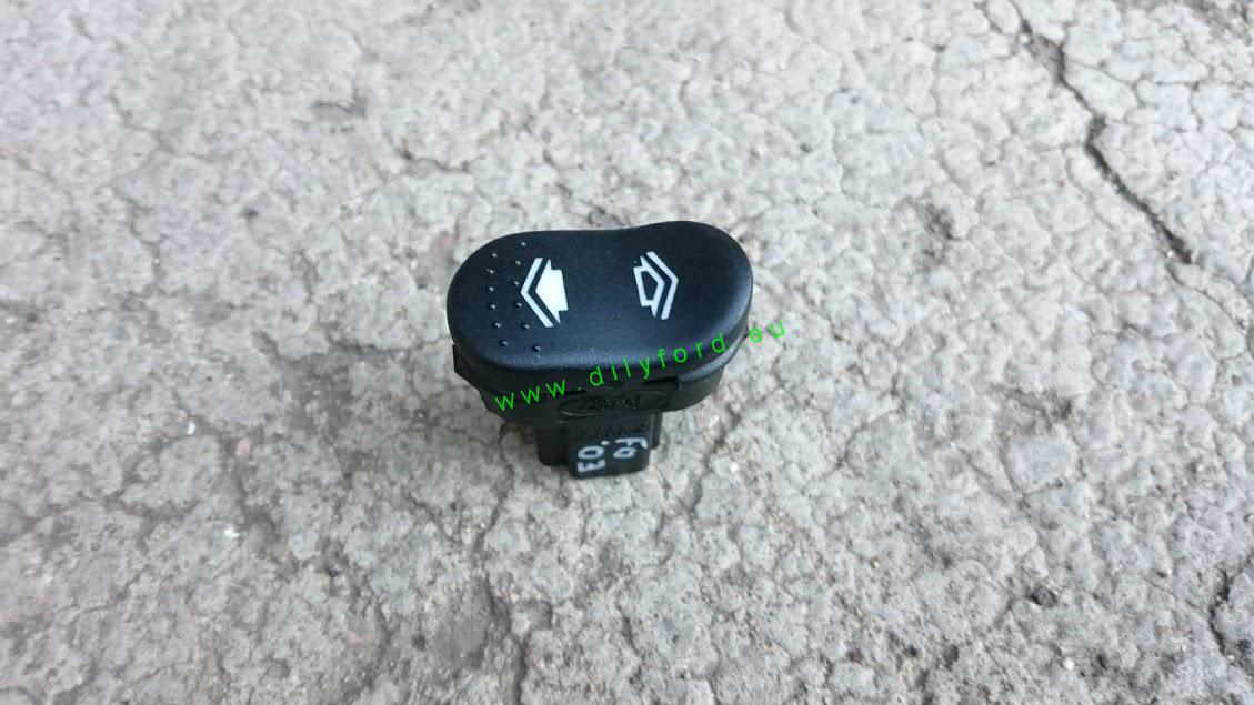 zadní tlačítko el. oken Focus I