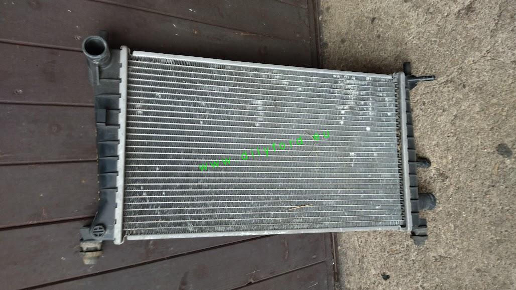 chladič vody Fiesta IV (16V)