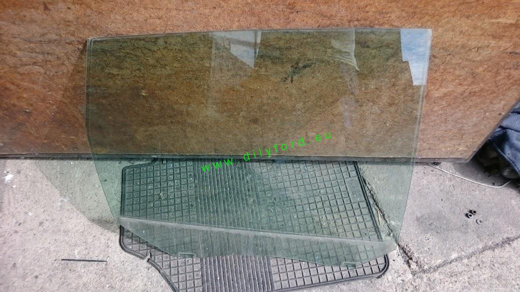 sklo pravé zadní C-Max 03-10