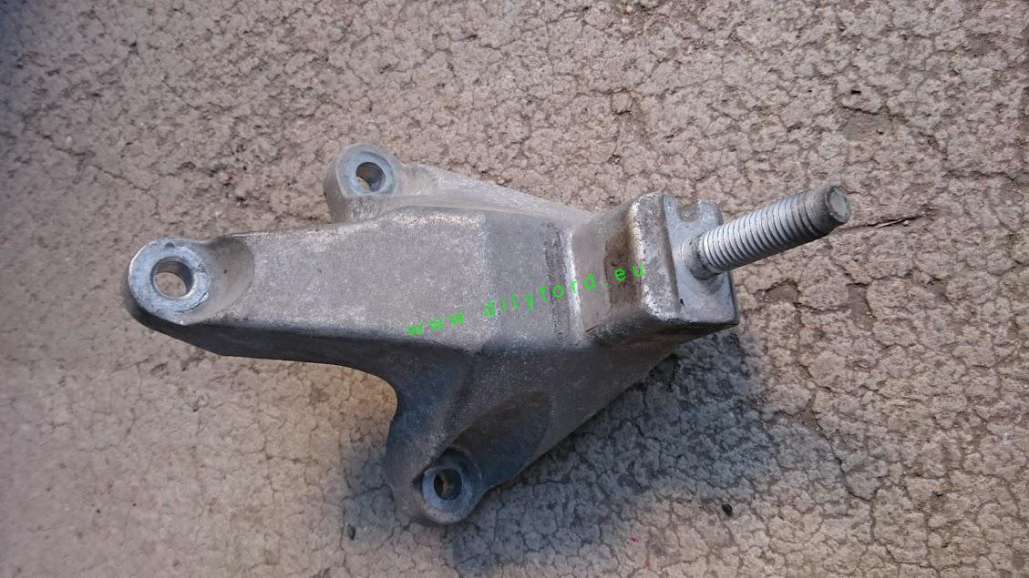 držák převodovky Focus I vrchní