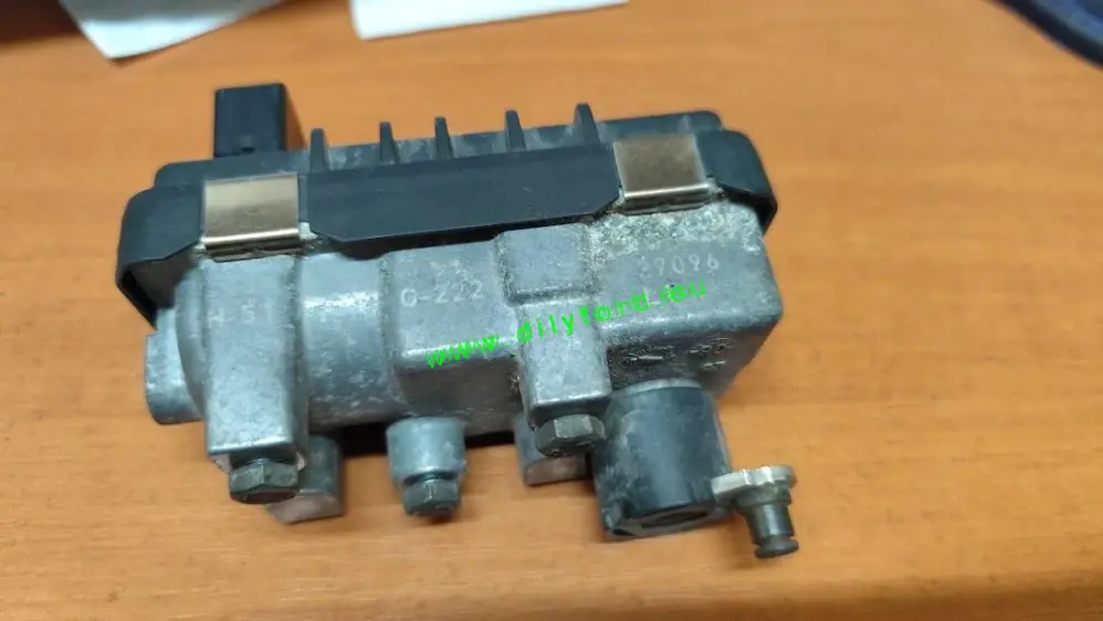 turbo regulátor TDCI 6NW008412