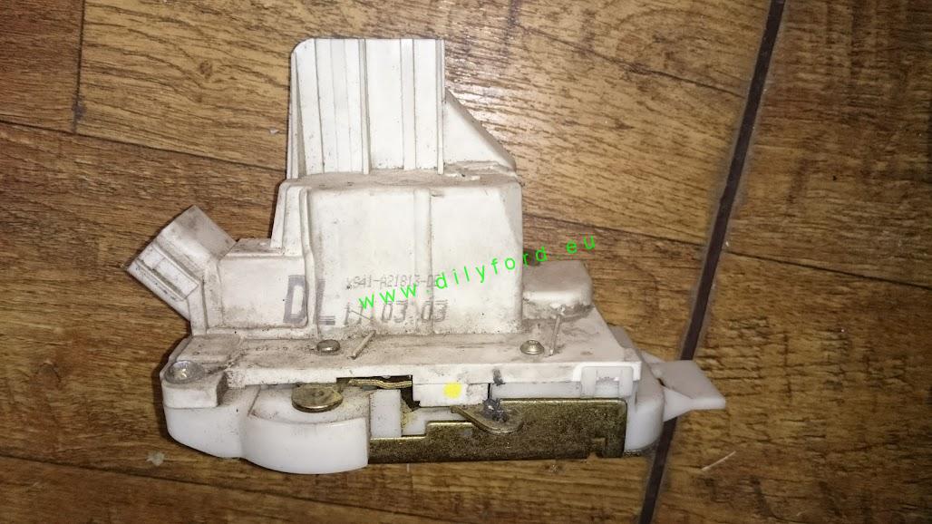 centrál LP Mondeo MkIII 00-03 8PIN