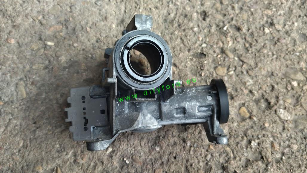 zámek řízení Focus MkI 98-04