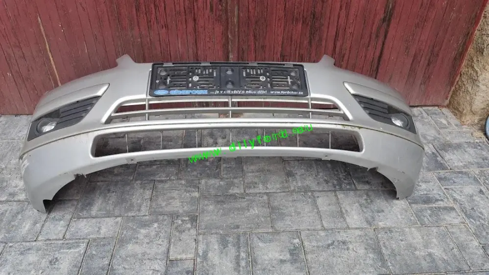 nárazník přední Focus II 04-07 + mlhovky