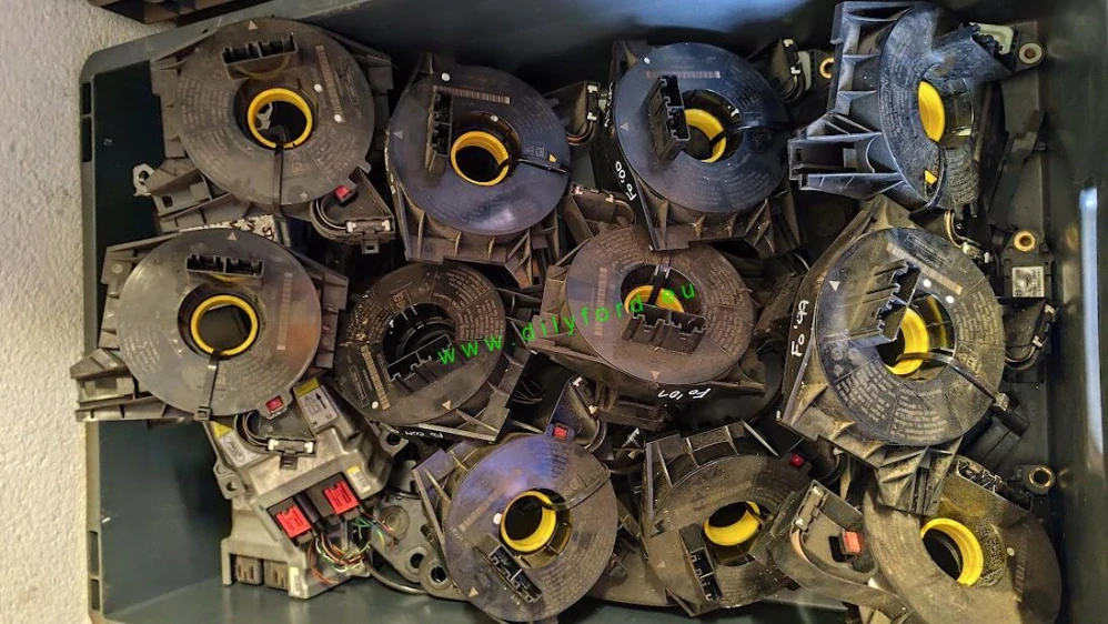 kroužek airbagu Focus I 