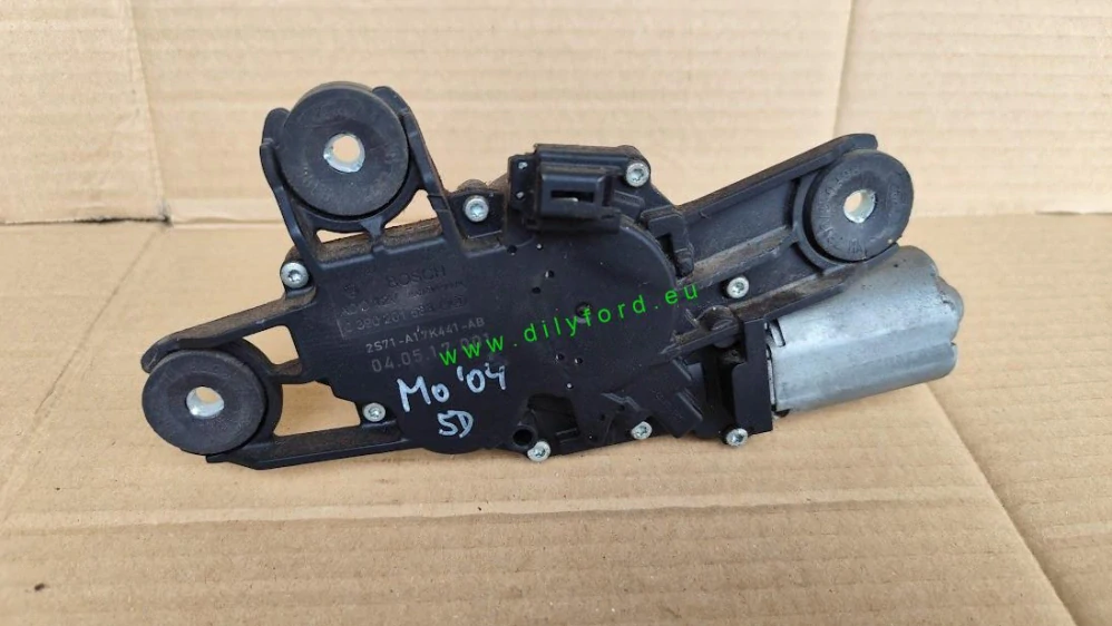 motorek zadní stěrač Mondeo MkIII 5D