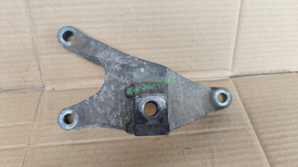 držák převodovky Focus II TDCI vrchní