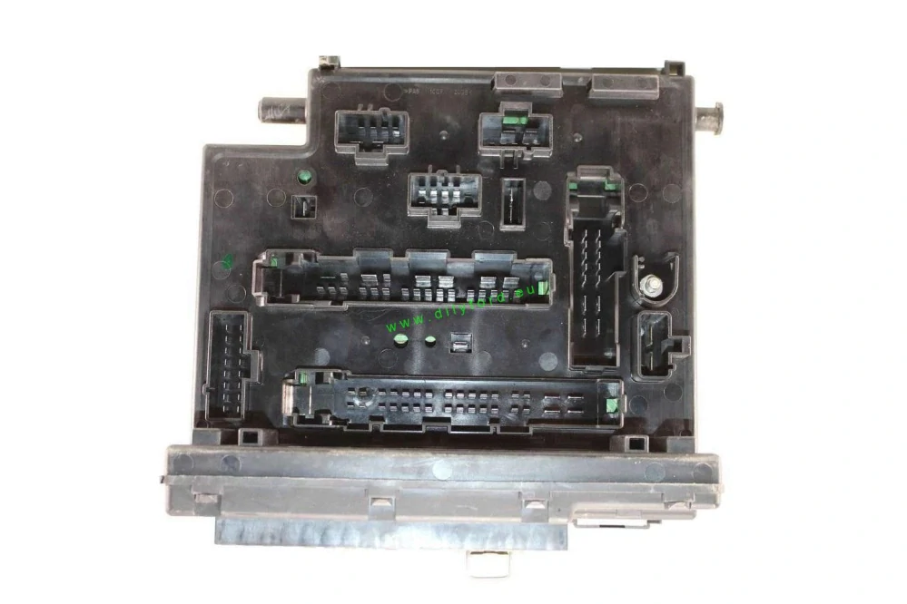 pojistkovka 96AG14A073EB