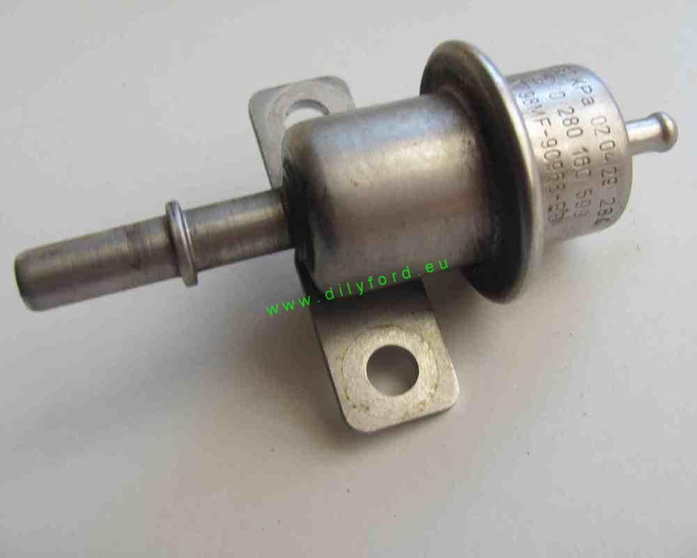 regulátor tlaku paliva - Focus, Fiesta..
