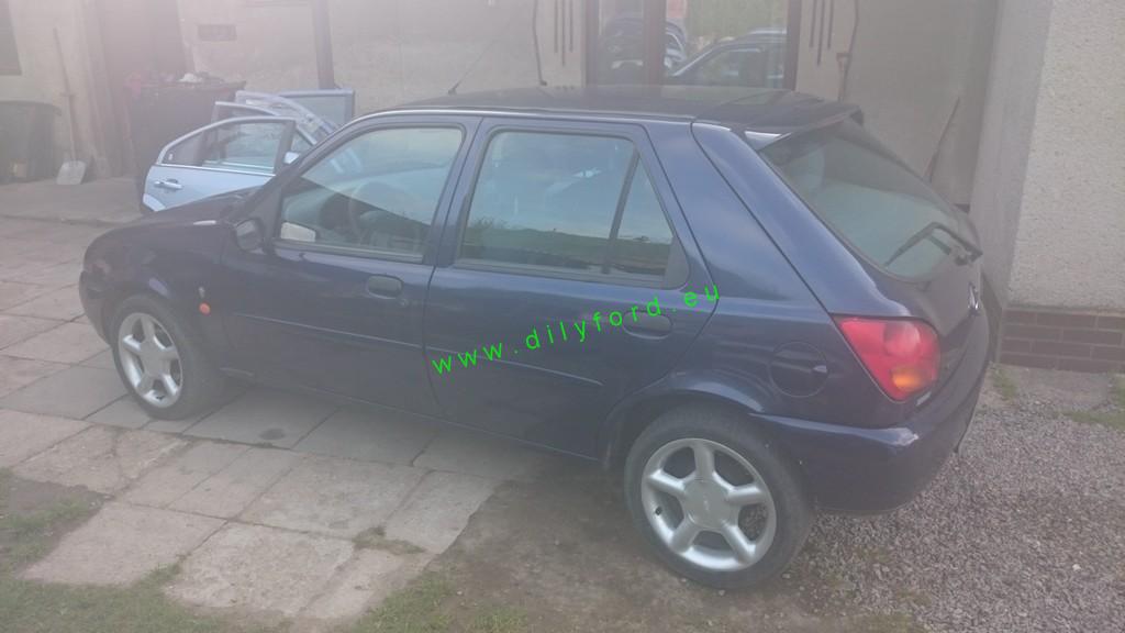 15" Alu 4x108 bez pneu