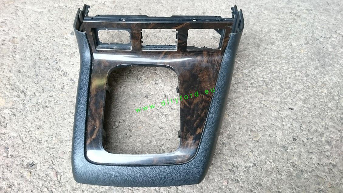 plast kryt řadičky Mondeo 03- 