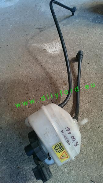 nádobka brzd. kapaliny Focus I