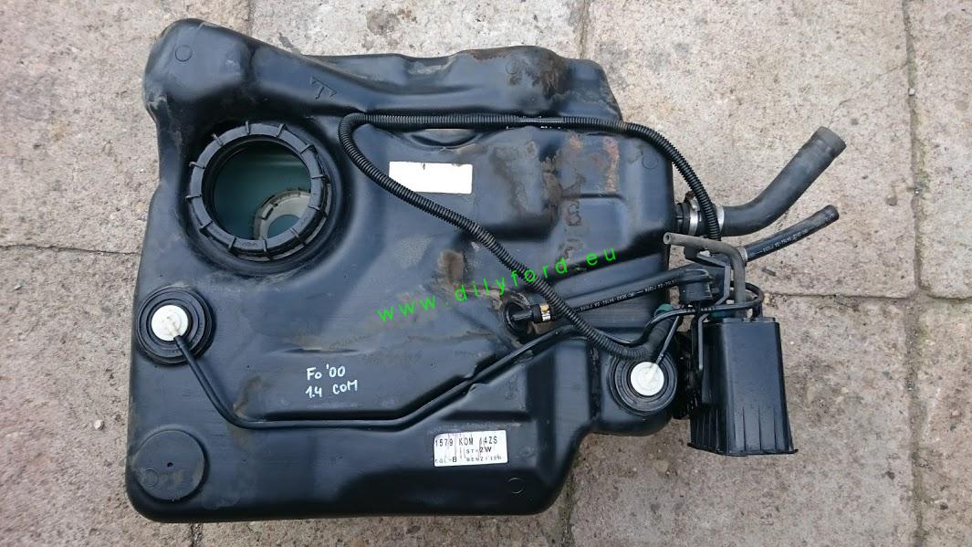 nádrž paliva Focus I combi 1.6 benzin