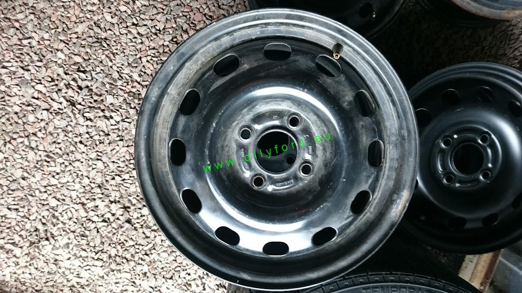 plechový disk 6Jx15 4x108 ET49,5