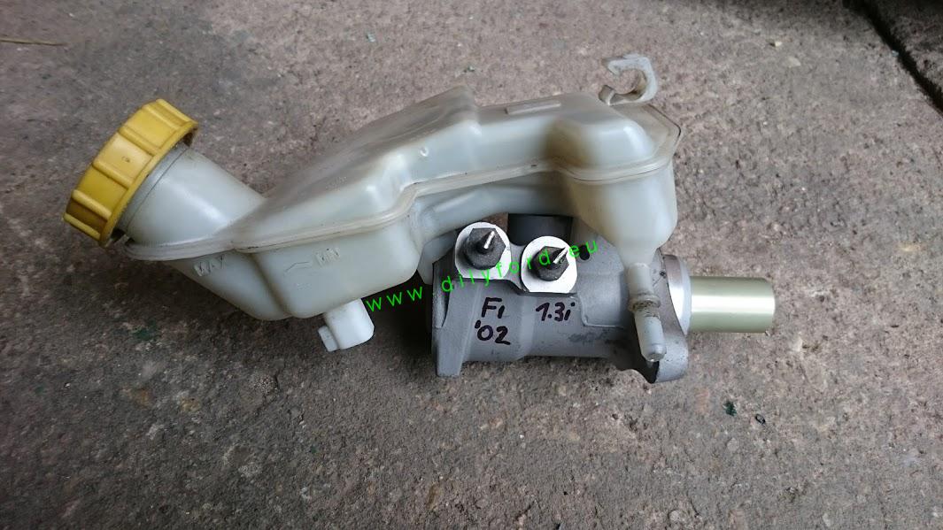 Hlavní brzdový válec Fiesta V