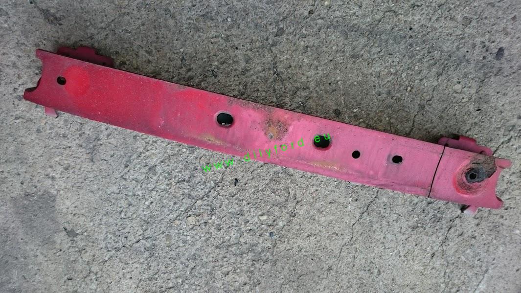 výztuha přední Focus I