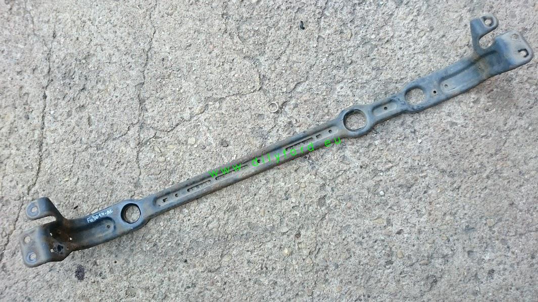 držák chladiče Focus I 98-01