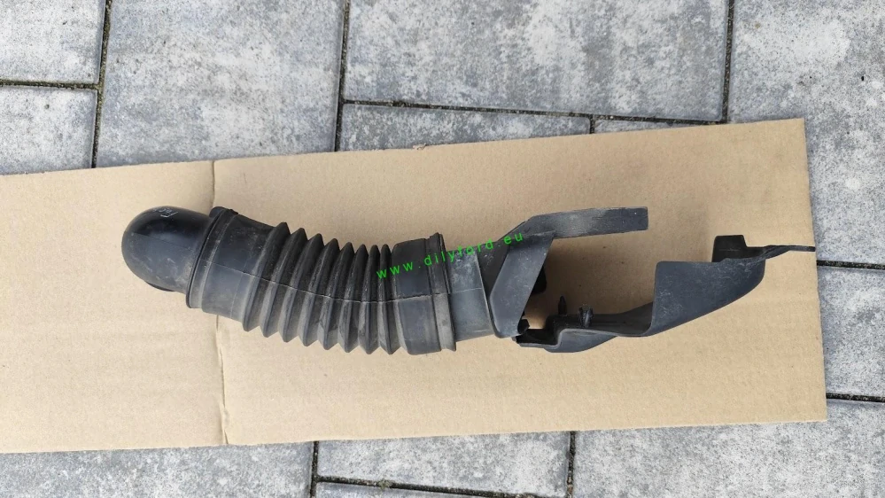 hadice sání Fusion, Fiesta V