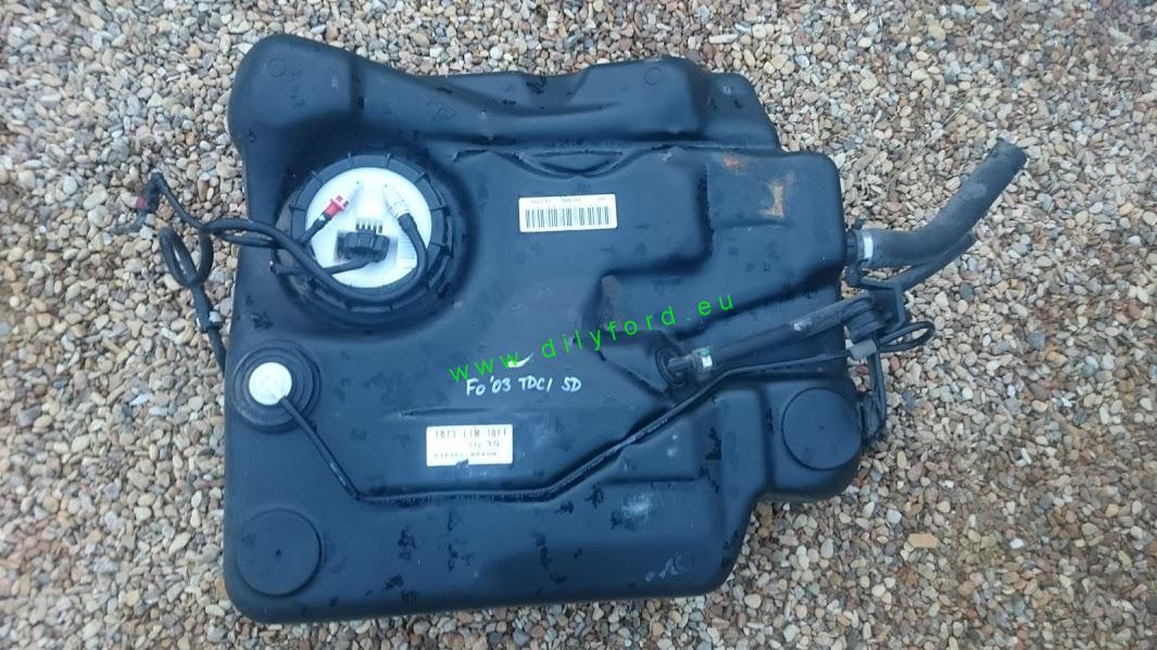nádrž paliva Focus I TDCI