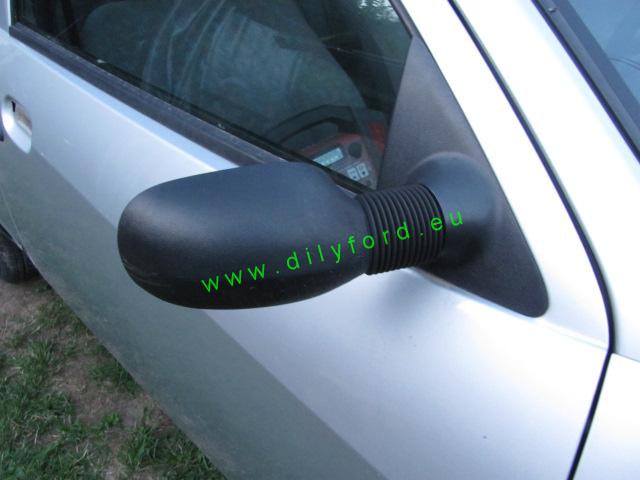 zrcátko pravé vnější Ford Ka 96-