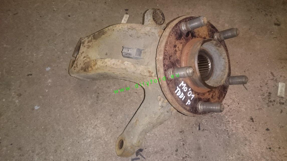 pravý přední náboj Mondeo III