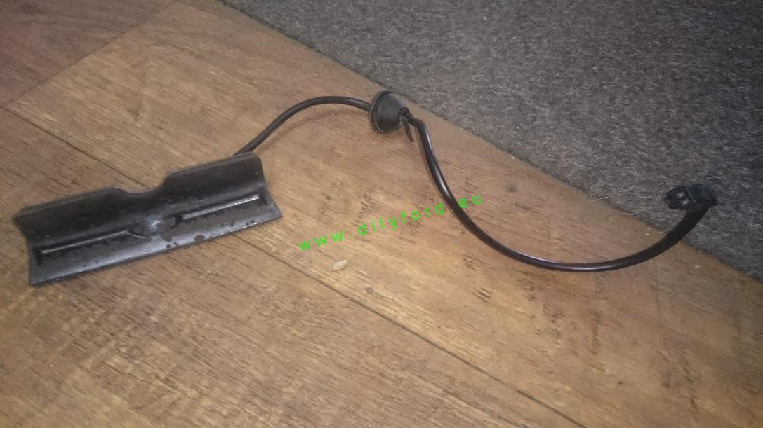 tlačítko kufru Mondeo III kombi  1S71-19B514-BE