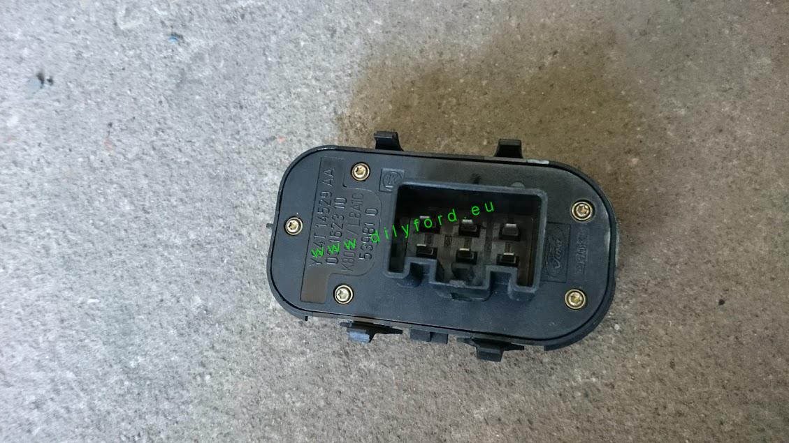 LP tlačítka 2x el. oken Focus I FL