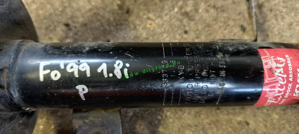 přední tlumiče + pružiny Focus I KYB