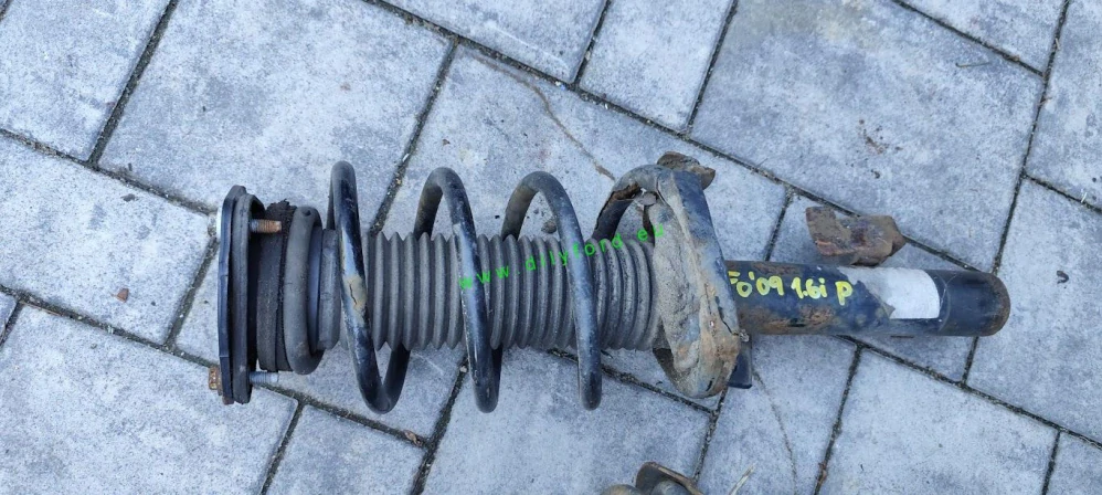 PP tlumič + pružina Focus II 1.6i