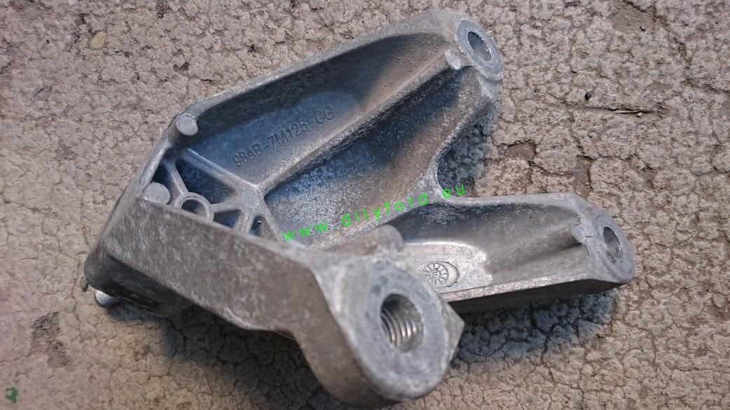 držák převodovky Focus I vrchní