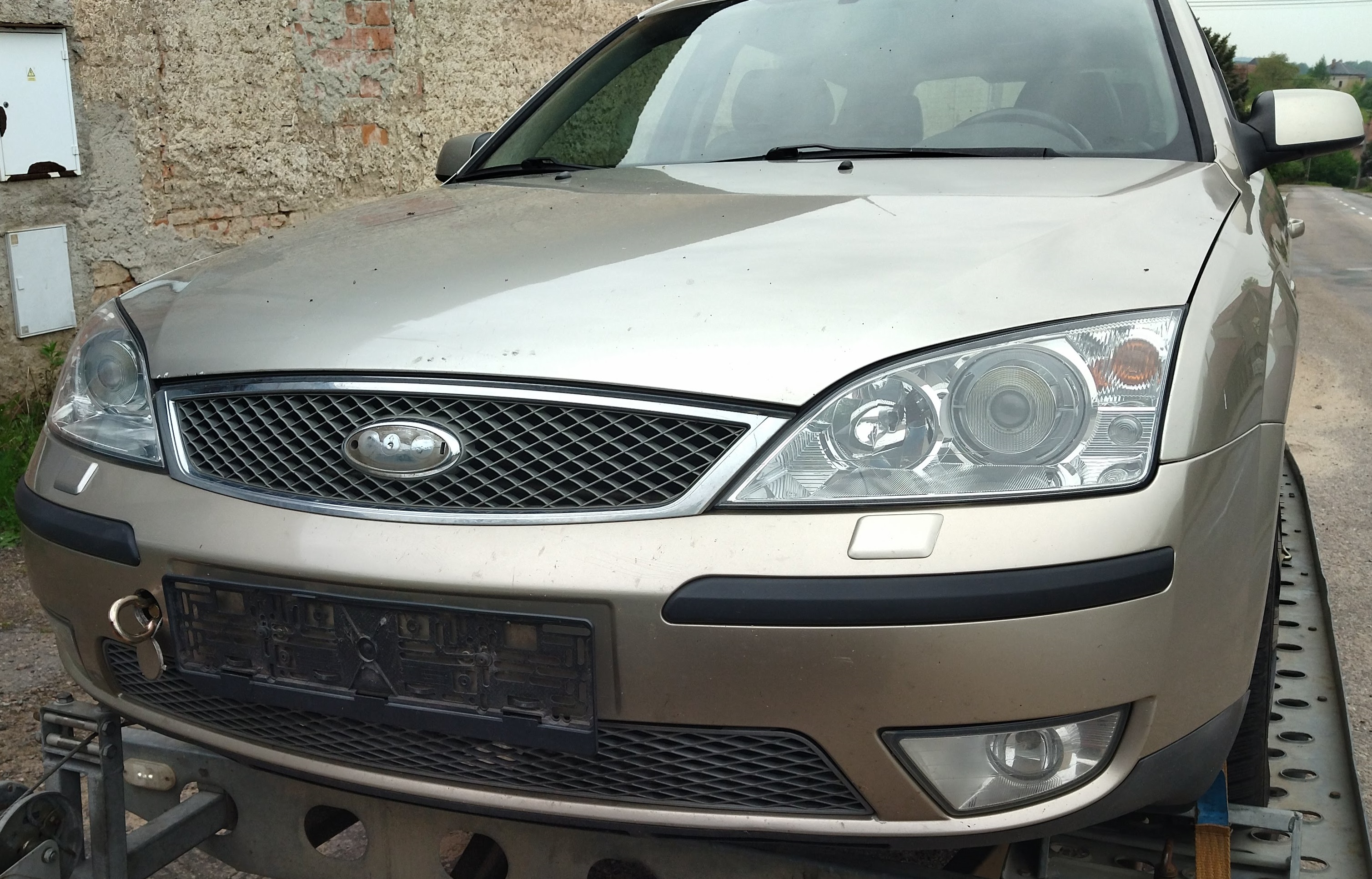 LP světlo xenon Mondeo III