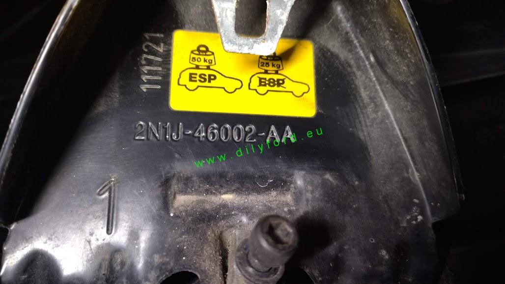 příčníky Fusion 2N1J-46002-AA