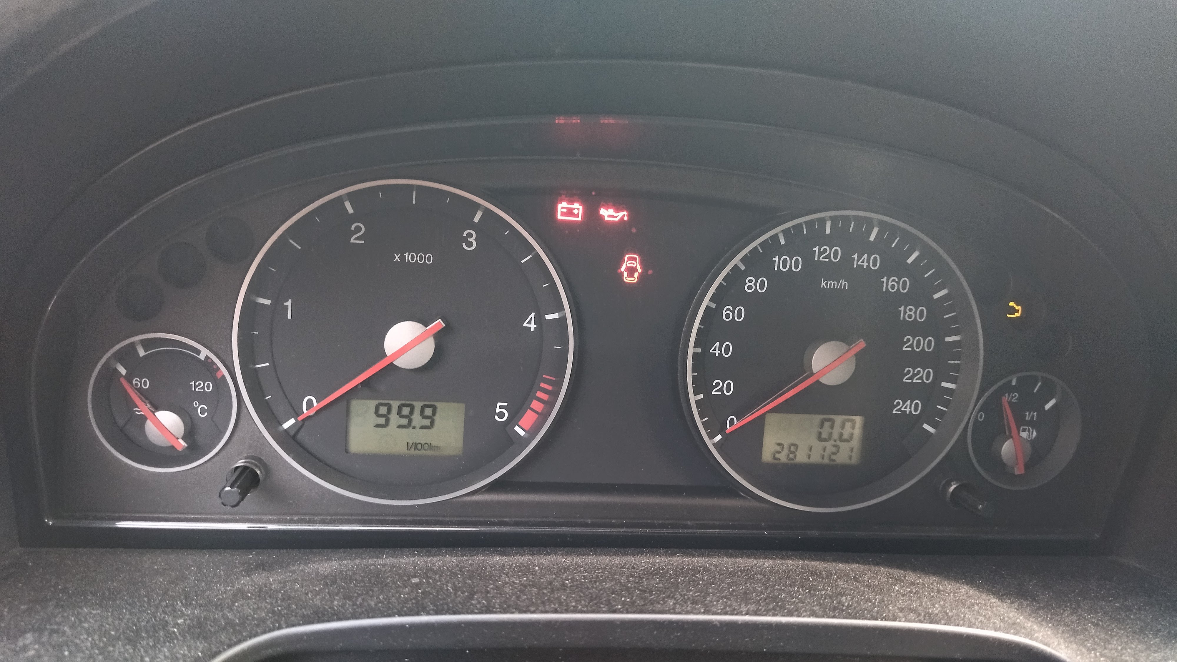 přístrojovka Mondeo III TDCI s PP 2005