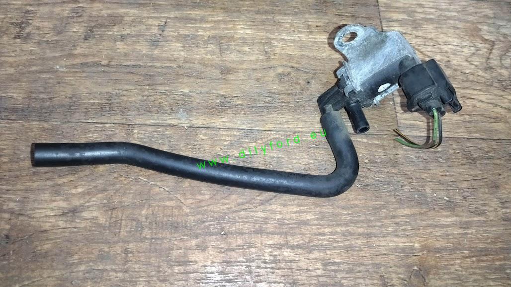 ventil palivových výparů 2S619C915AA