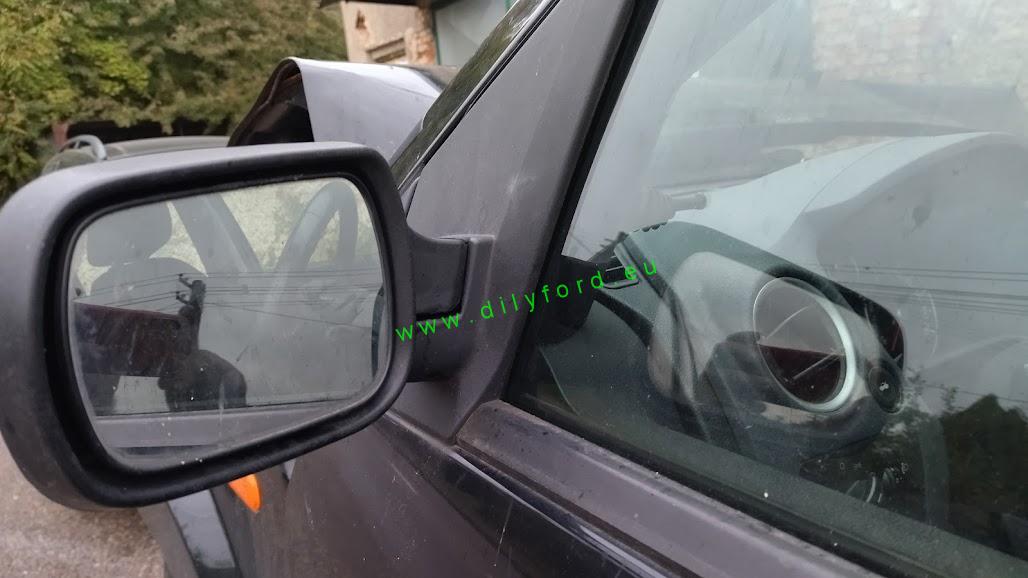 zrcátko L Fusion 2006