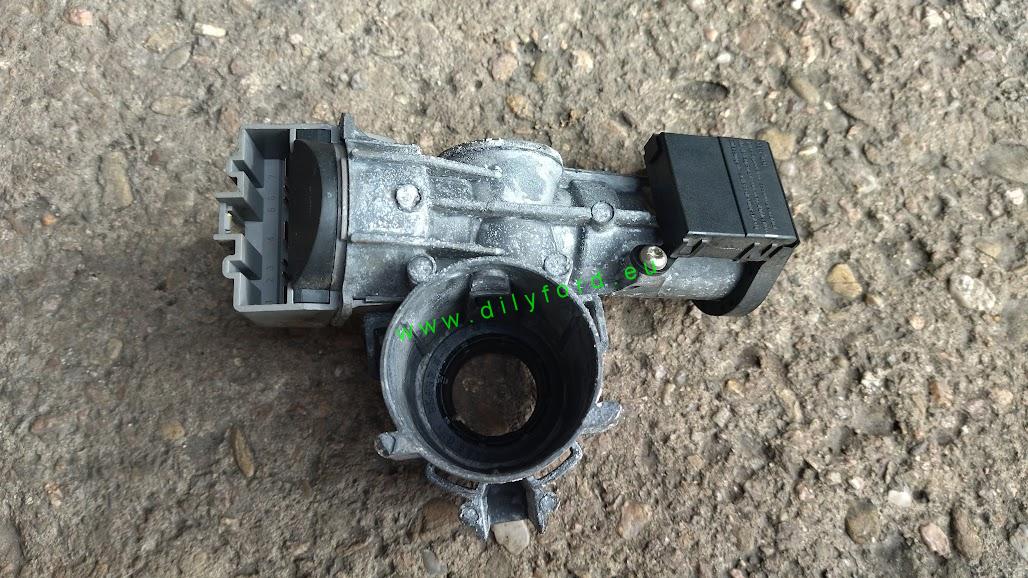 zámek řízení Focus MkI 98-04