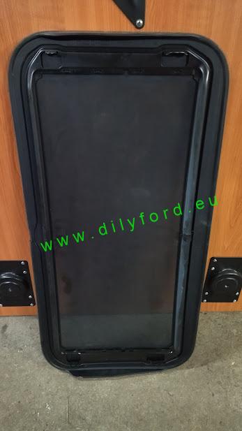 sklo střešní Mondeo III 