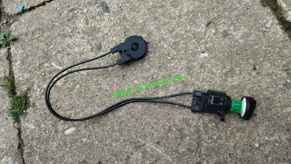 táhla topení Focus I - část 98AB11504AE