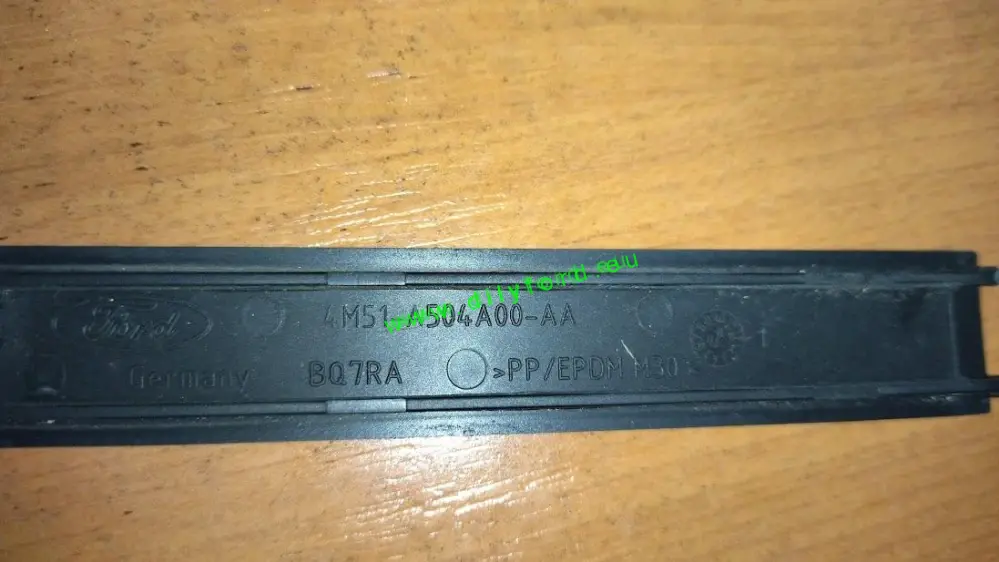 krytka střešní lišty Focus II 1339647