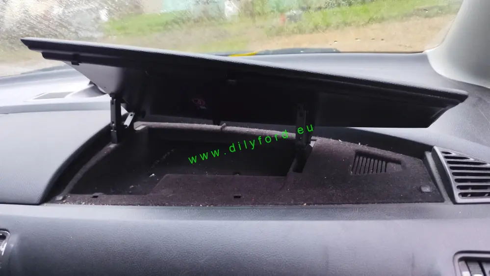 kastlík pravý Galaxy 2001-