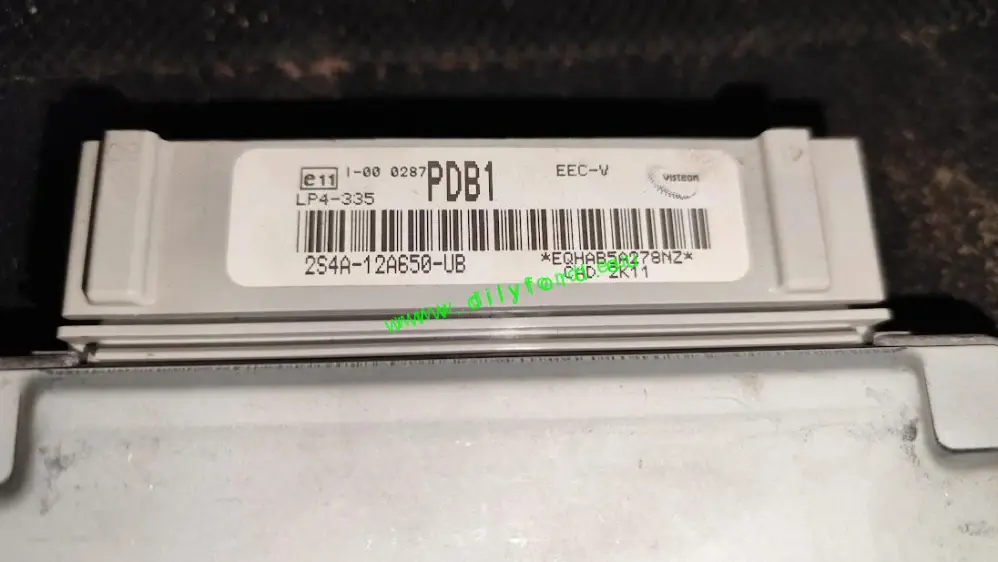 řídící jednotka motoru 1.6i Focus PDB1