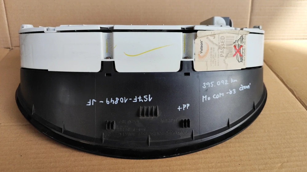 přístrojovka Mondeo III TDCI -03 s PP