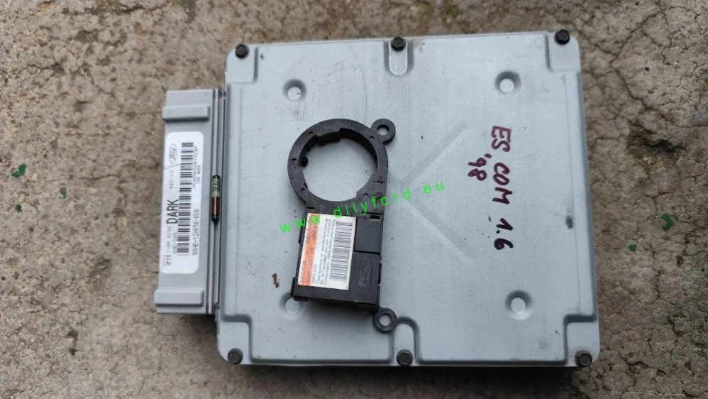 řídící jednotka motoru 1.6i Escort DARK